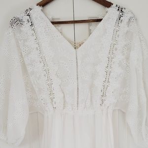 White lace detail dress